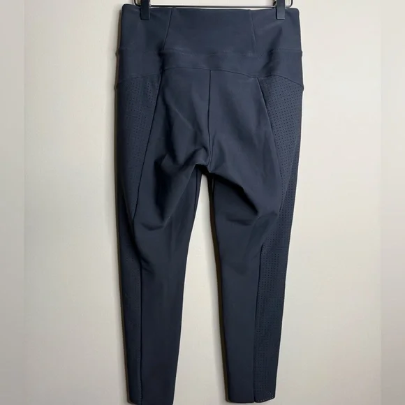 Athleta stellar pant size small in Black - Picture 4 of 9